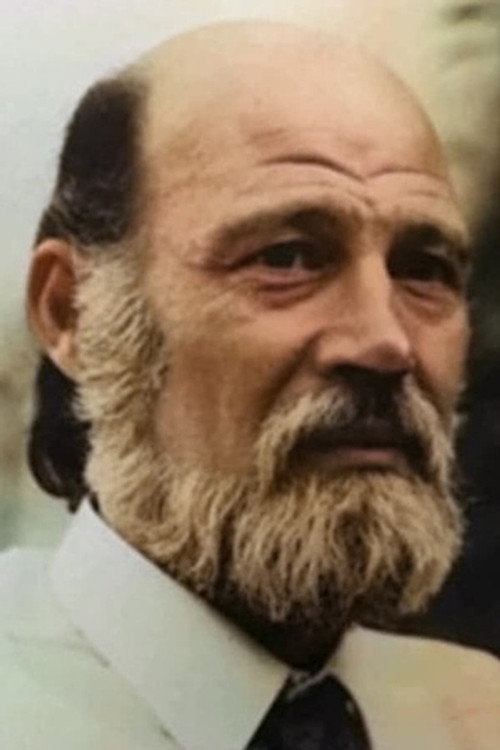 Корхан Ериş