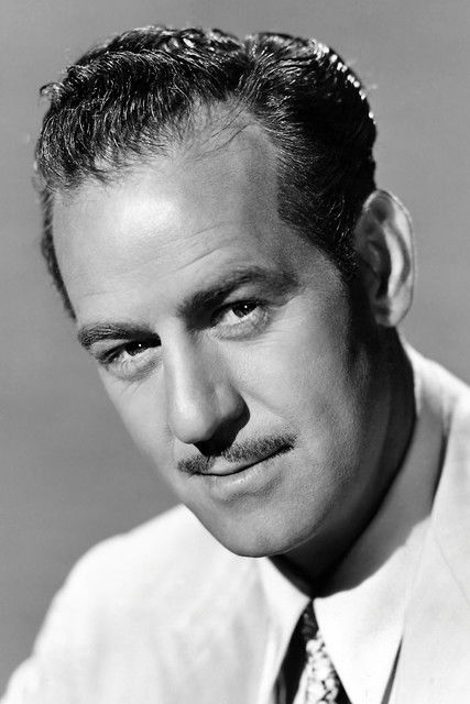 Рой Барцрофт