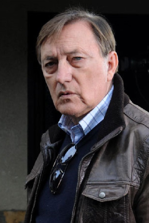 Драгослав Лазиć