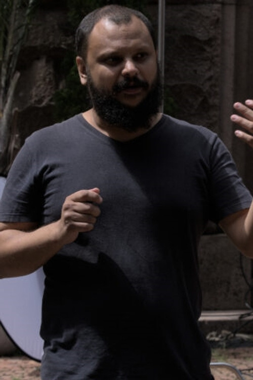 Густаво Леите