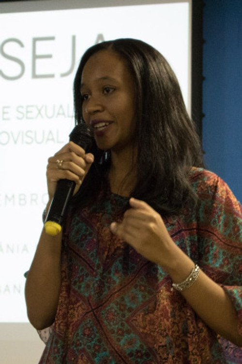 Ванесса Говеиа