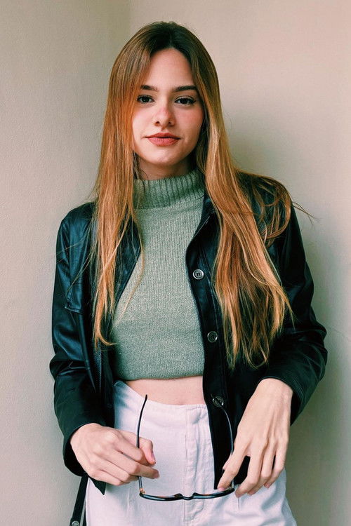 Паола Оливеира