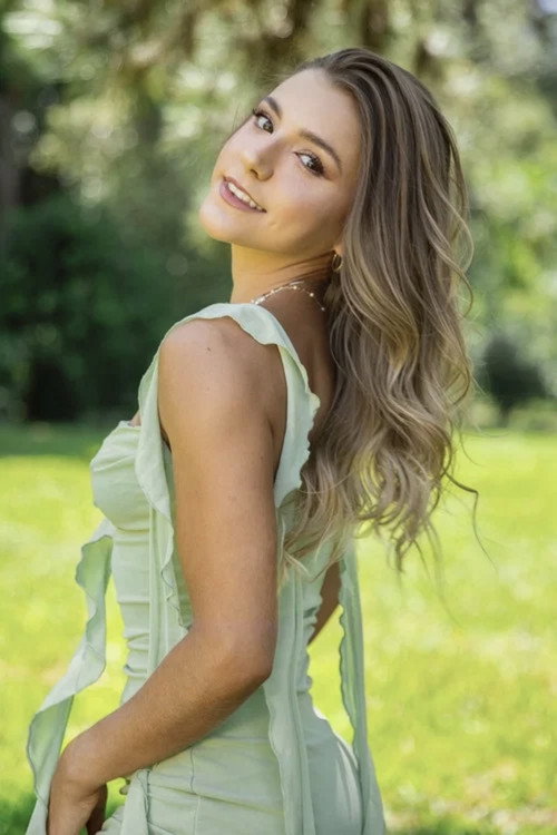 Гиулиа Насса