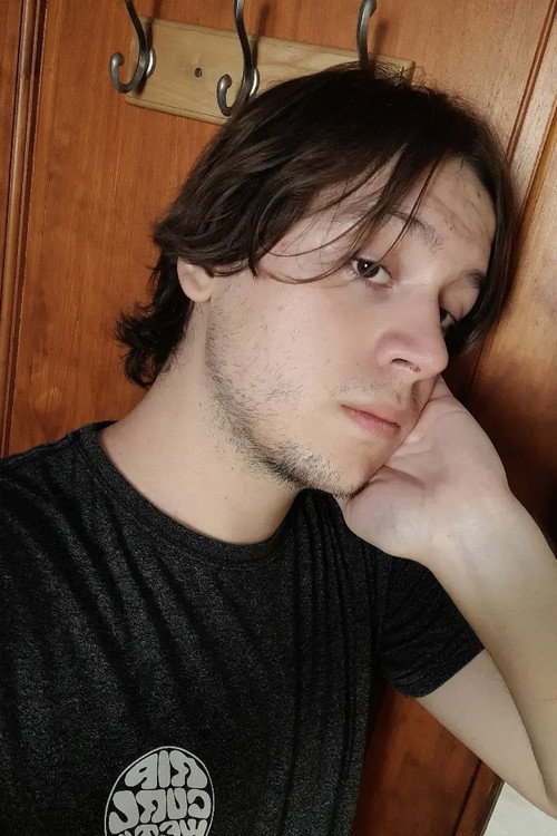 Ариел Ибáñез