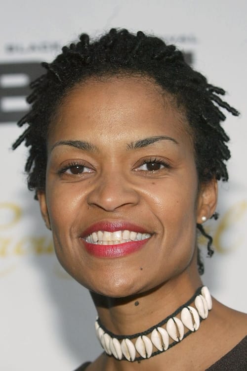 Паула МцГее