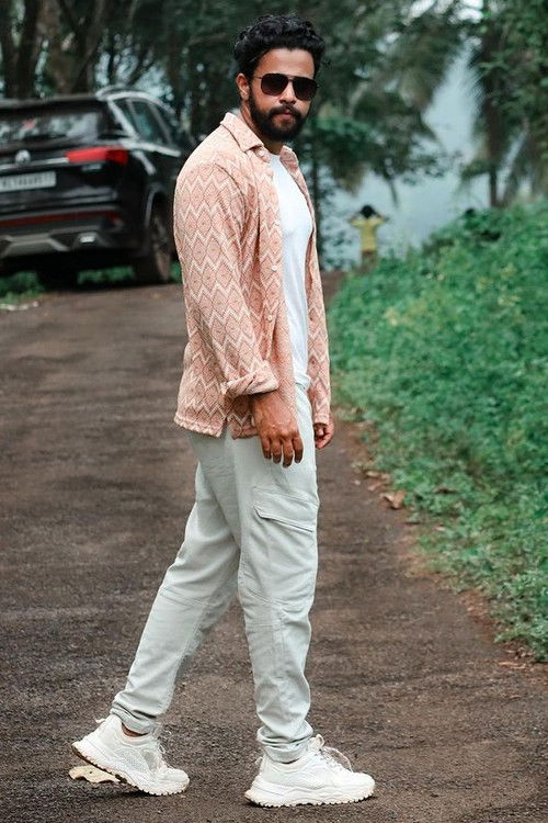 Рахесх Рави