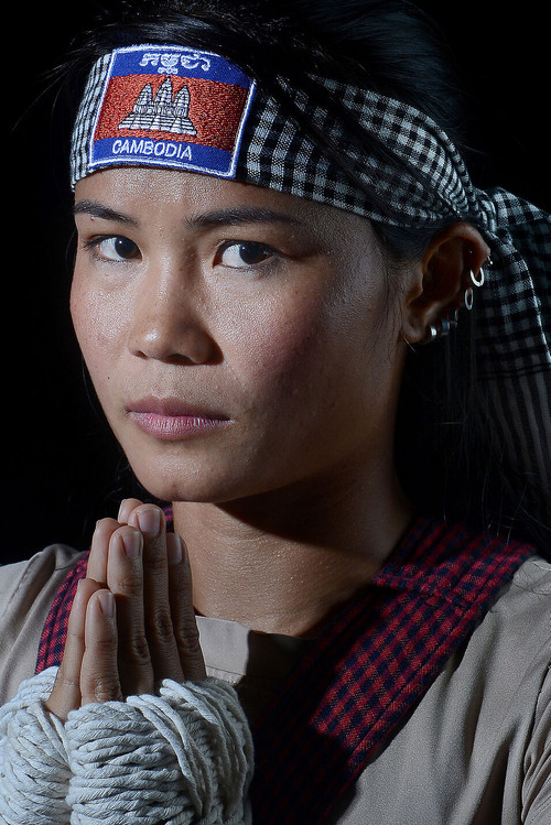 Тхаротх Сам