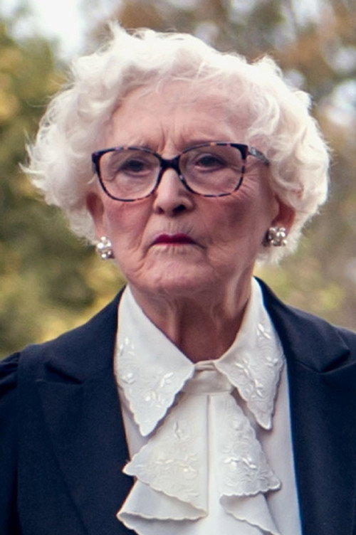 Лаура Jуне Худсон