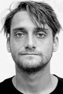 Царлос Иqуи