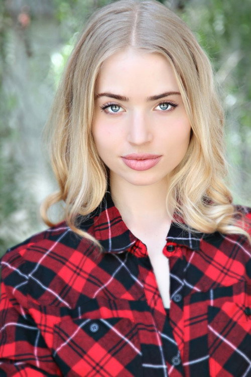 Елисабетх Феррара