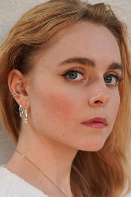 Еллиана Папагеоргиоу