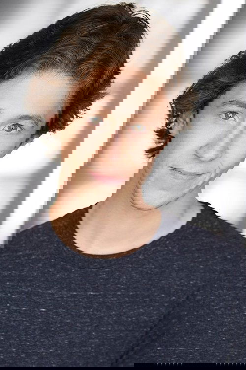 Андреw Холлингер