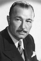  Роберт  Армстронг