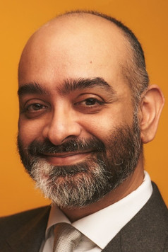 Хузир Сулаиман