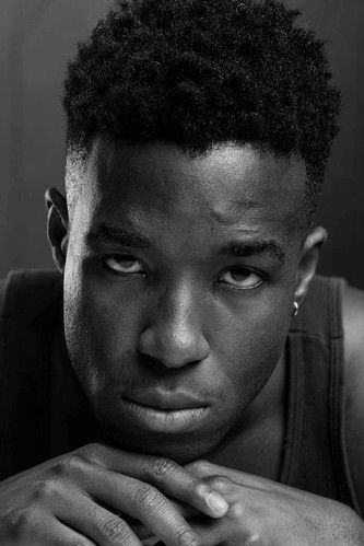 Диллон Даниел Мутйаба