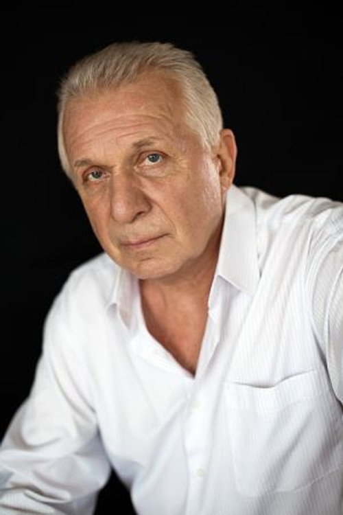 Евгений Паперный