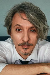 Енгин Байрак