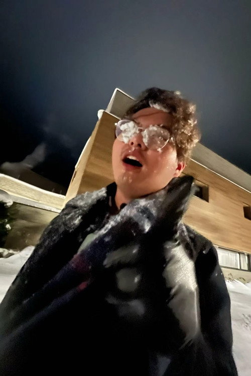 Маxwелл Wанг