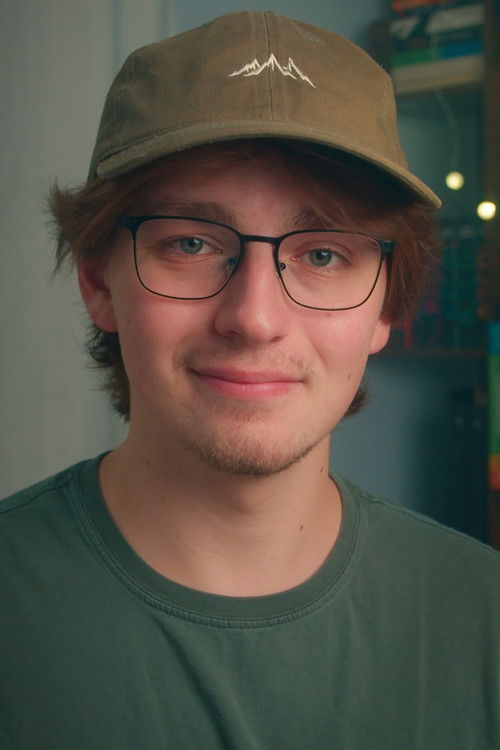 Цалеб Галес