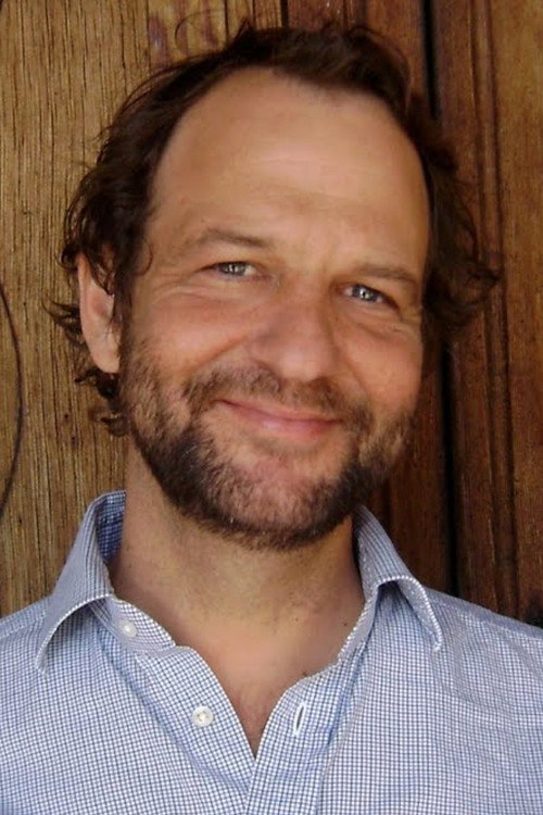 Jустин Асхфортх