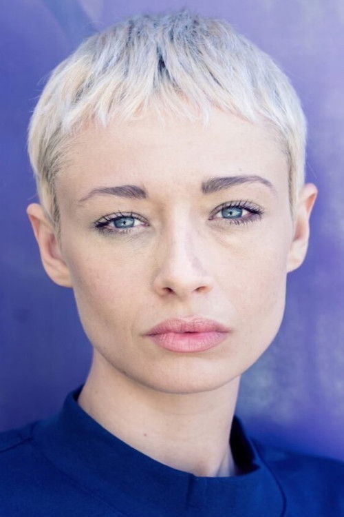 Нора Турелл