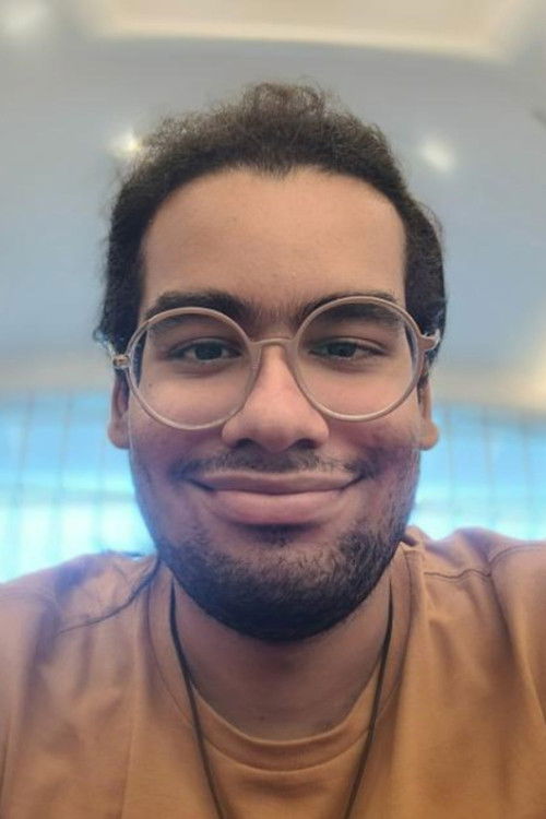 Артхемис Фариас