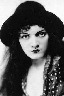 Катхерине Перрй