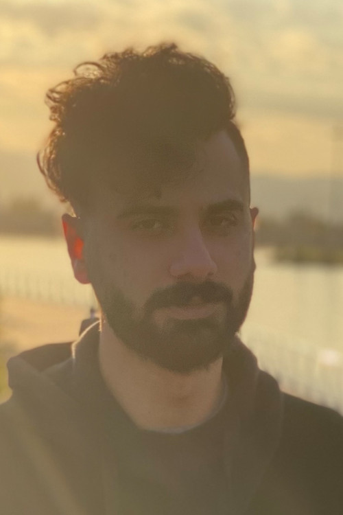 Артин Селахварзи