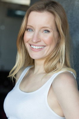 Схарон Йоунг