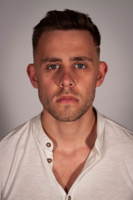 Винцент Наврáтил