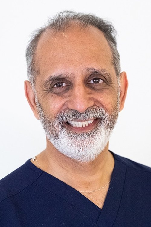 Анил Гоутам