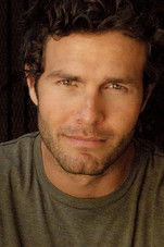  Том  Паркер