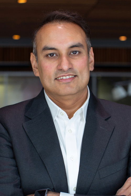 Намит Малхотра