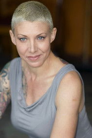 Април Литтлеjохн