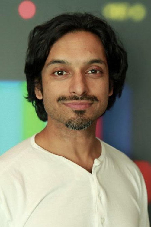 Роннй Jхутти