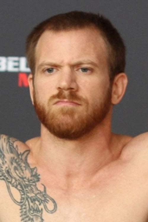 Jустин Смитлей