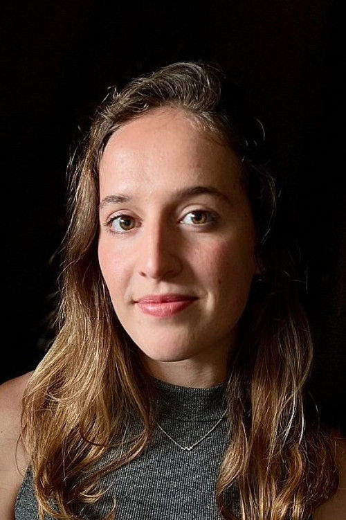 Селене Стие