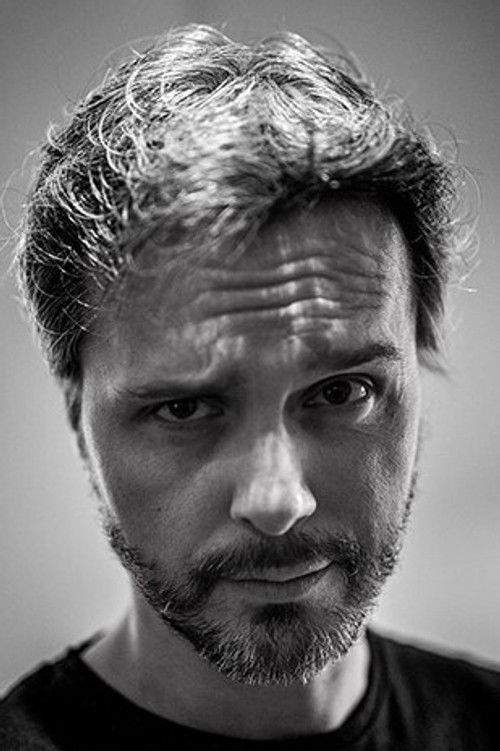 Jуан Гóмез-Jурадо