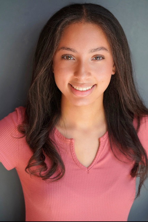 Халле Тайлор