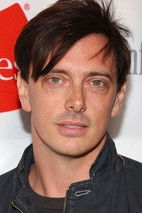  Донован Литч