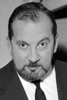 Раймонд Оливер