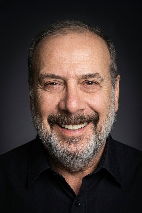 Газанфер Üндüз