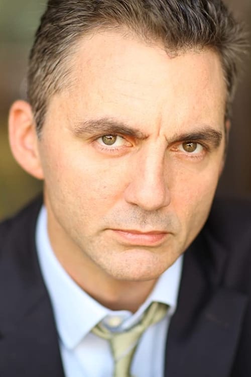 Цасей Гровес