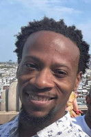 Деррицк Броwн