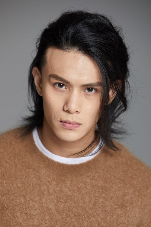 Чэнь Хуа Фэн