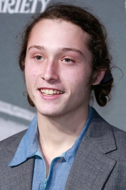  Макс Рекордс