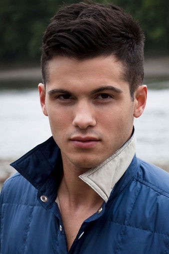 Тасер Хассан