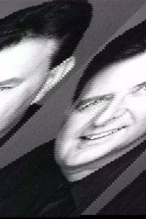 Денис Корбетт