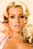 Натасха Марлей