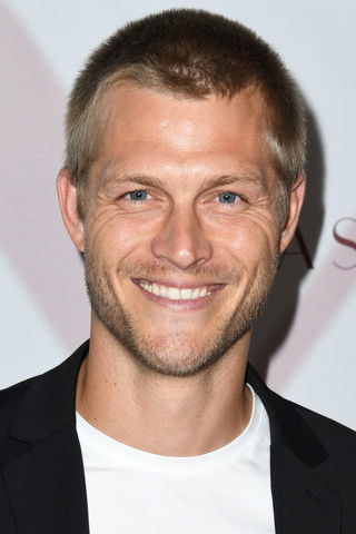 Брйце Дурфее